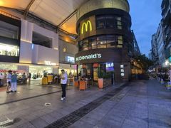 -麦当劳(番禺易发商业街店)