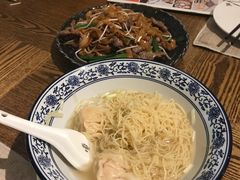 -彩蝶谷美食廊·粤式经典南番顺·铁板烧烤泰风味(广州长隆酒店)