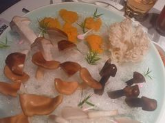 -领鲜天下·焗海鲜·花胶鸡(天目里店)