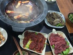 -重庆故事姊妹老火锅(财经学院店)