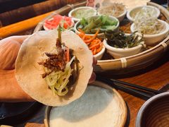 -包整·丝娃娃(甲秀楼景观店)