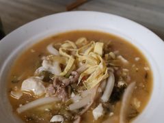 -嵊州特色小吃(萧山街店)