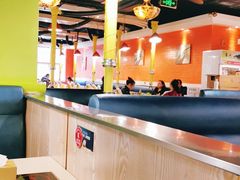 大堂-爱客得牛排海鲜烤肉·火锅自助(春熙路黑金好店)