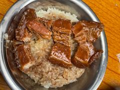 -梁阿婆廿年老牌扣肉糯米饭