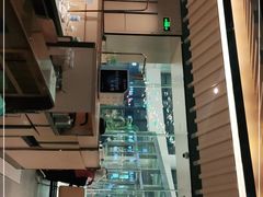 -海底捞火锅(新松江路店)