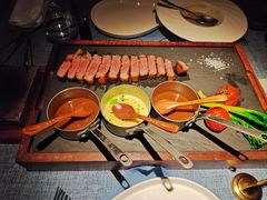 -弦月窗LUNETTE BY AMANDA(复兴路店)