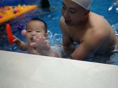 -Swim斯卫姆国际儿童游泳中心(红博中央公园店)