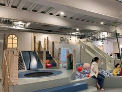 -Ours树朵家亲子餐厅(远策中心店)