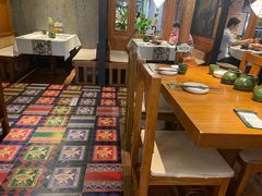 -云海肴·汽锅鸡·云南菜(天山百盛优客店)