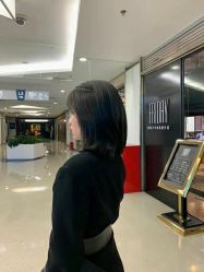 -FRIDAY星期五专业美发沙龙