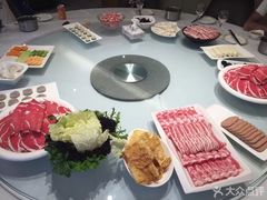 -龙福成肥牛火锅(文昌店)