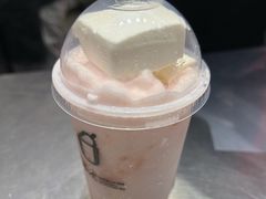 -须尽欢·冰淇淋&中国茶(翔殷路店)