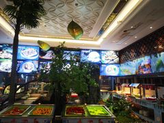 -梅园国际大酒店·自助餐厅(光明港店)