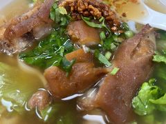 -明姨仔潮汕美食·碳炉猪脚·汕尾牛腩饭·起片鸡煲(起义路店)