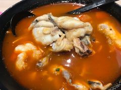 酸汤鸡块米线-苗乡米线(建军路店)