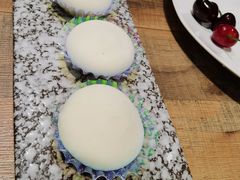 榴莲雪媚娘-寻粥岭南(华夏金城店)