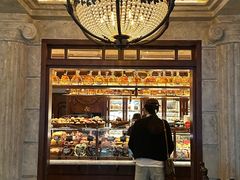 -BUTTERFUL&CREAMOROUS 黄油与面包(西单大悦城店)