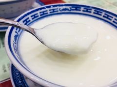-赵记传承特色牛奶甜品(泉城广场店)