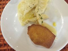 焗烤土豆，直管通心面，玛德莲-So Lounge索兰至餐厅(蓝色港湾店)