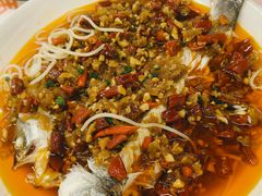 -堂瓦里·33年传统赣菜(第一街区店)