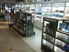 -日上免税店(三径路t3店)