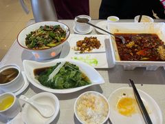 -国人川菜(李家村建东街店)