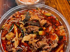 -周良天山牛杂城(天山路总店)