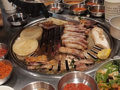 -馥二代韩式烤肉 2세대 불고기(喷水池店)