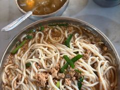 -正宗杨记普洱酸醋米线(总店)