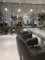 -5M HAIR SALON