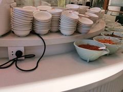 -三人行骨头王火锅(长寿店)