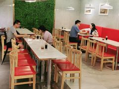 用餐区-百年尹氏汤包(湖南路狮子桥店)