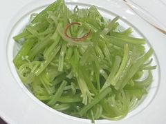 凉拌西芹-临家小院·潮汕菜·商务宴请·点心(白石洲店)