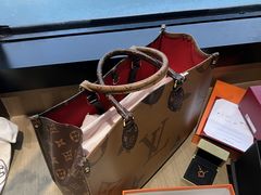 -聚云奢二手奢侈品黄金手表包包回收·中古店(上海店)