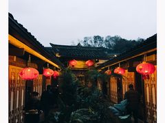 -客家大院·非遗赣南客家菜(郁孤台店)