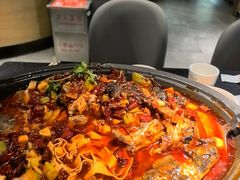 -辣尚瘾·烤鱼·新川菜(牡丹园直营店)