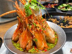 -巴厘龙虾·榜首油焖大虾(音乐学院·沿江酒馆店)