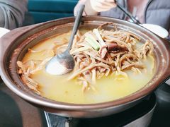 -凤凰湘语·平价海鲜餐厅(浦东旗舰店)