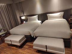 -上海虹桥祥源希尔顿酒店