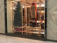 -BURBERRY(上海港汇恒隆广场店)