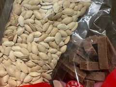 -品忆香炒货工坊(高新六路店)