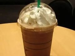 -星巴克臻选(南京金茂览秀城店)