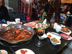 -小天鹅火锅·一线江景洪鼎旗舰店(洪崖洞店)