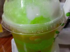 蜜瓜口味麦旋酷-麦当劳(四川北路店)