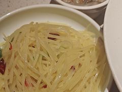 -江渔儿酸菜鱼(曜一城店)