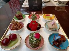 -江上荟·创意中国菜(绿地缤纷城店)