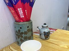 -魔都三兄弟酸辣粉·蘸卤炸串(虹桥万科店)