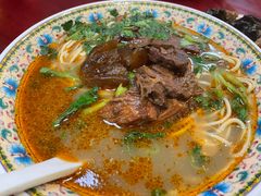 -金杨拉面王小吃面馆·牛三宝面·红烧牛肉粉
