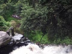 景点-叠水河瀑布