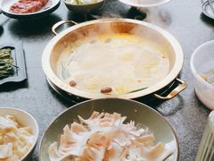 -小天鹅火锅·一线江景洪鼎旗舰店(洪崖洞店)